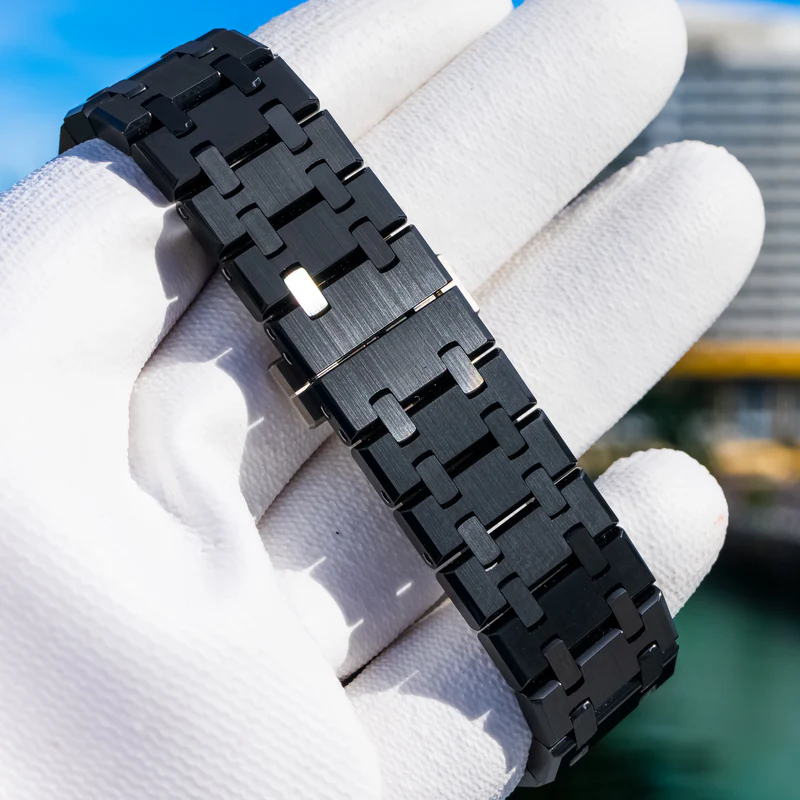 Imperium Skeleton Black Gold