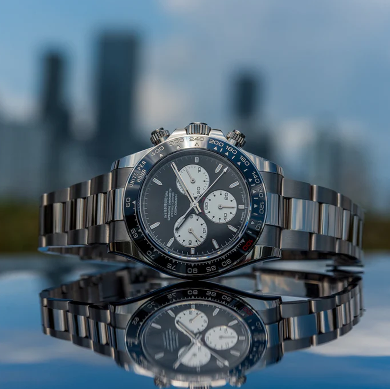 Luxury Watches - Navigator Deep Blue